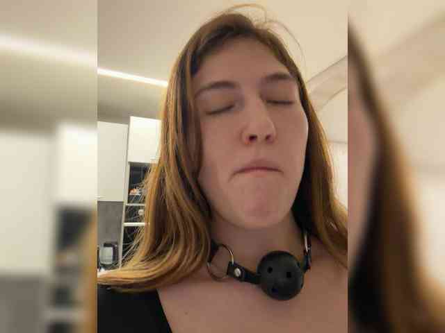 Alinagilberd03 webcam