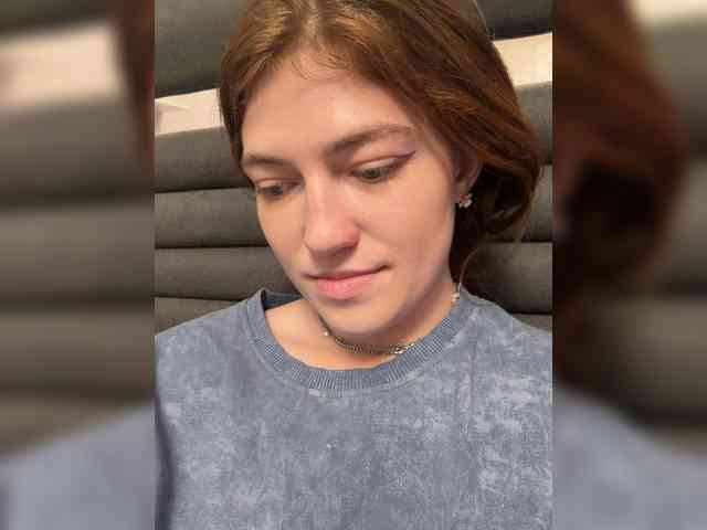 Alinagilberd03 webcam