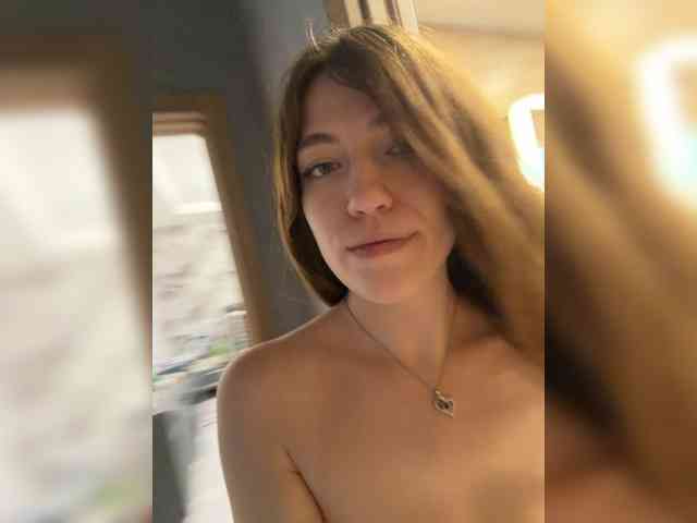 Alinagilberd03 webcam