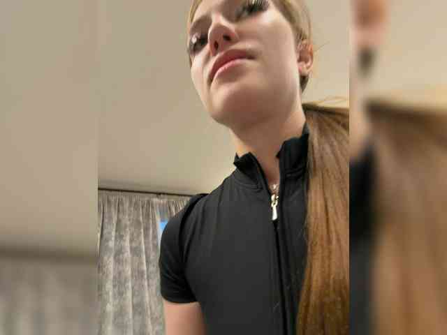 Alinagilberd03 webcam