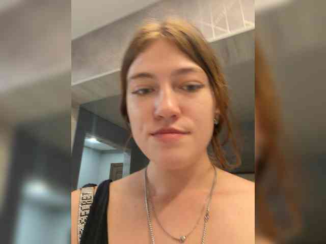 Alinagilberd03 webcam