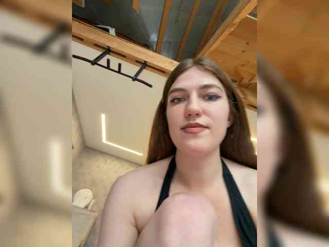 Модель: Alinagilberd03