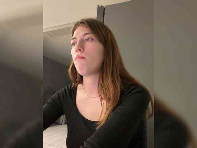 Alinagilberd03 webcam