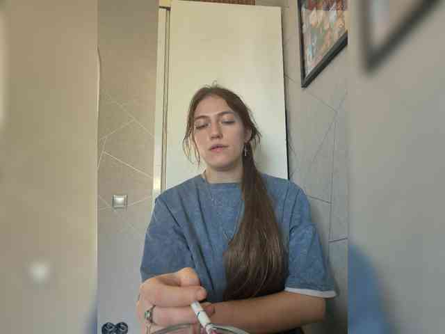 Alinagilberd03 webcam