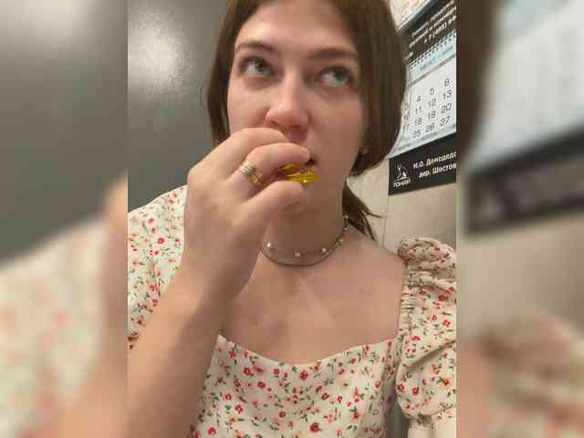 Alinagilberd03 webcam