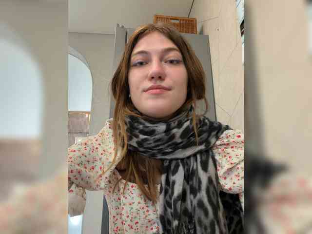 Alinagilberd03 webcam