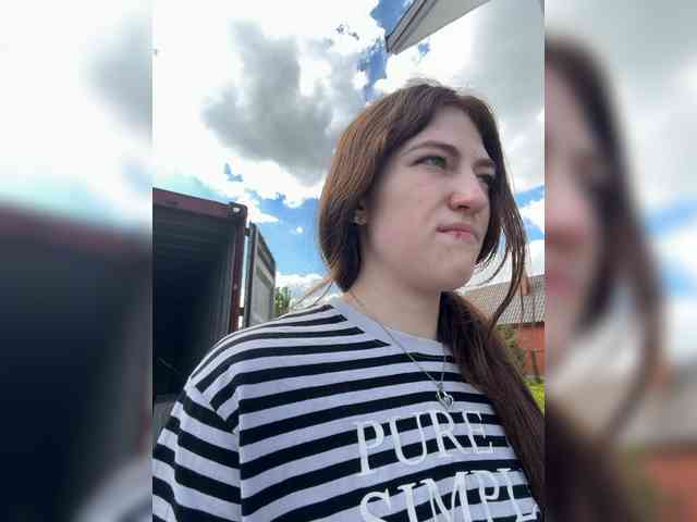Alinagilberd03 webcam