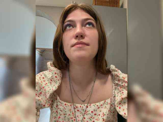 Alinagilberd03 webcam