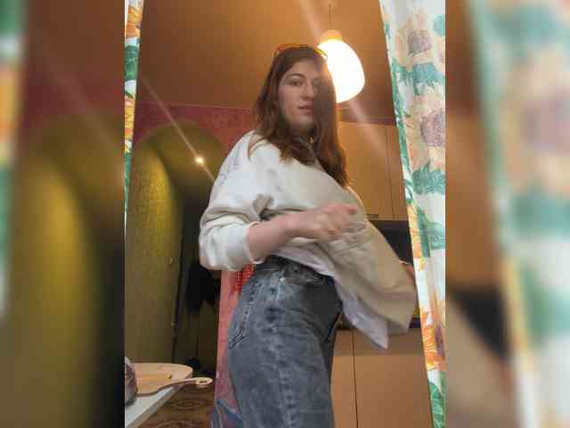 Alinagilberd03 Live Webcam on BongaCams