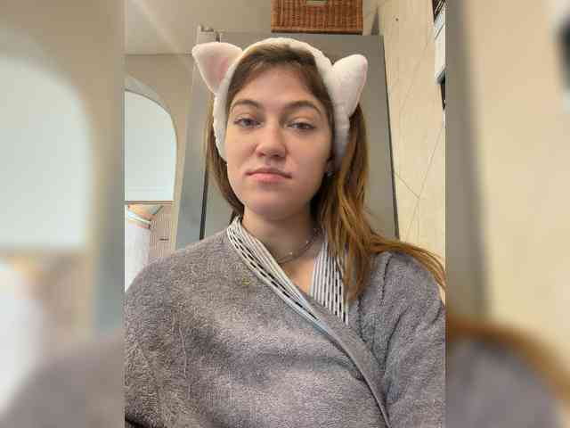 Alinagilberd03 webcam