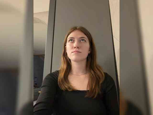 Alinagilberd03 webcam