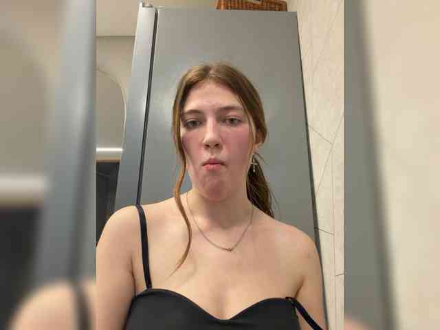Alinagilberd03 webcam
