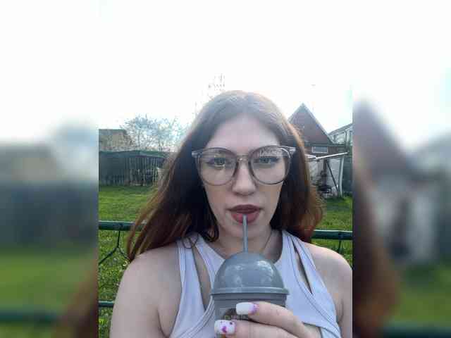 Alinagilberd03 webcam
