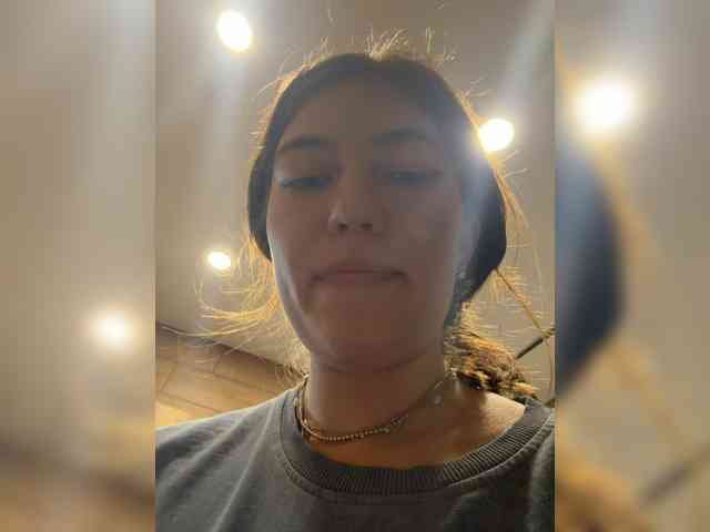 Alinagilberd03 webcam