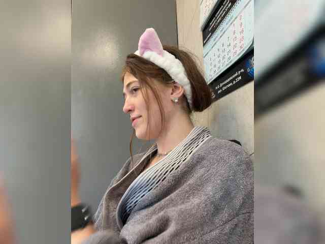 Alinagilberd03 webcam