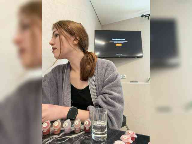 Alinagilberd03 webcam