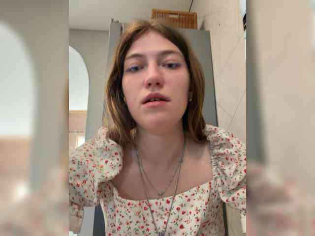 Alinagilberd03 webcam