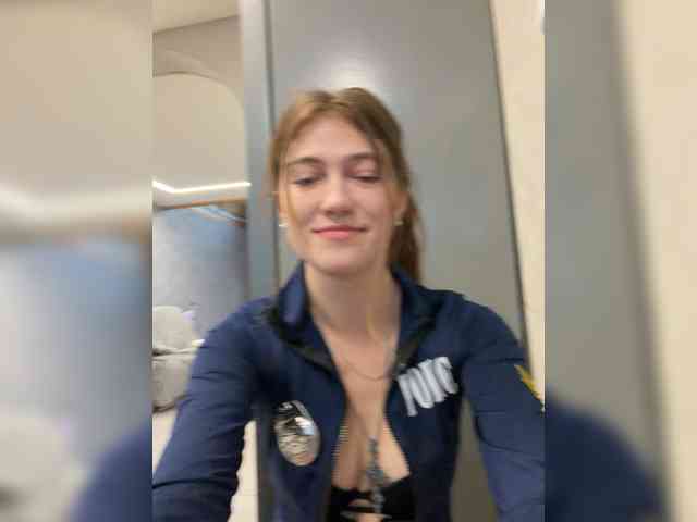 Alinagilberd03 webcam