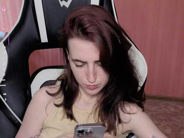 Valeritiiio live cam on BongaCams
