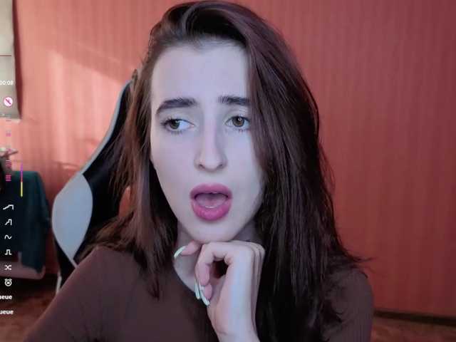 Valeritiiio live cam on BongaCams