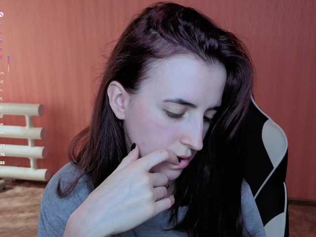 Valeritiiio live cam on BongaCams