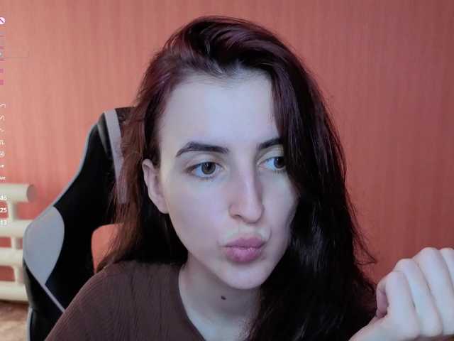 Valeritiiio live cam on BongaCams