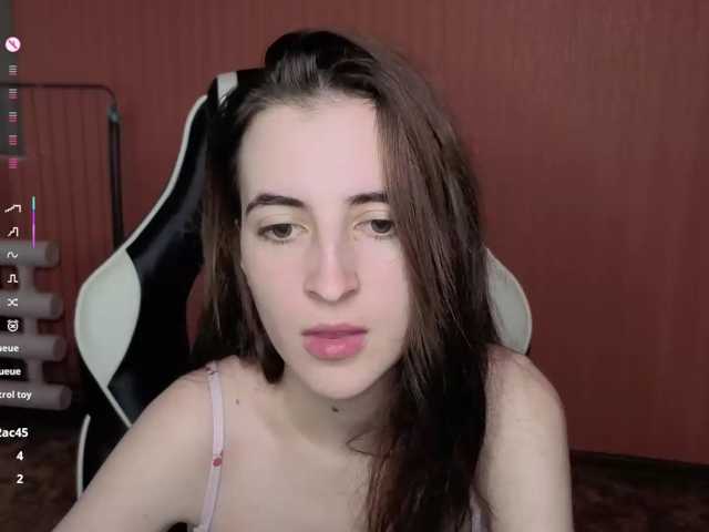 Valeritiiio live cam on BongaCams