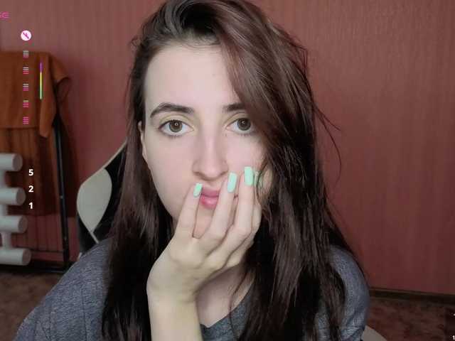 Valeritiiio live cam on BongaCams
