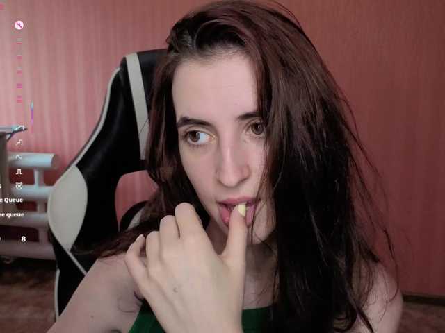 Valeritiiio live cam on BongaCams