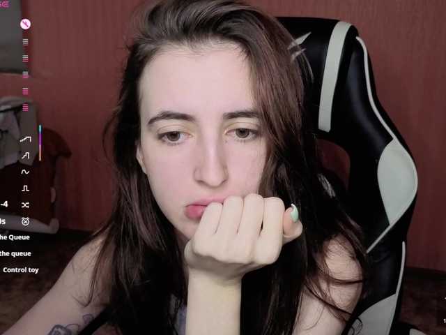Valeritiiio live cam on BongaCams