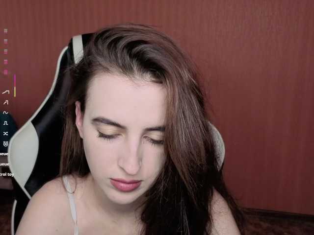 Valeritiiio live cam on BongaCams