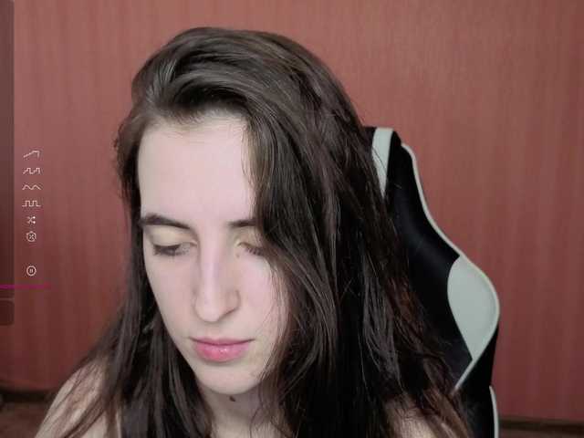 Valeritiiio's BongaCams show and profile