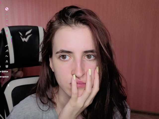 Valeritiiio live cam on BongaCams