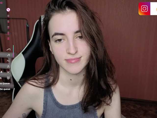 Valeritiiio live cam on BongaCams
