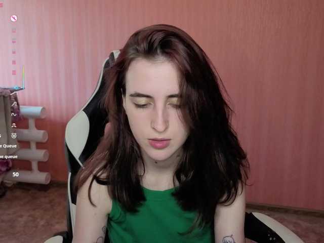Valeritiiio live cam on BongaCams