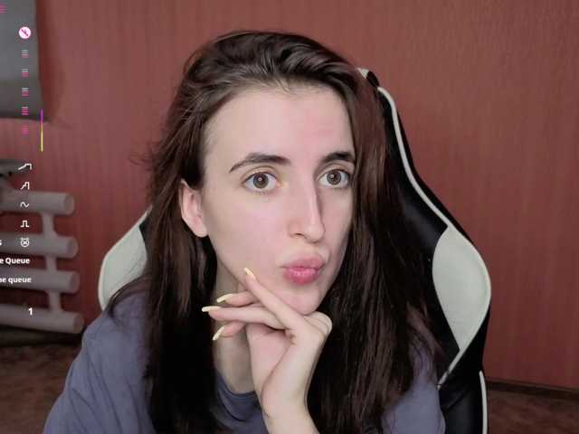 Valeritiiio live cam on BongaCams
