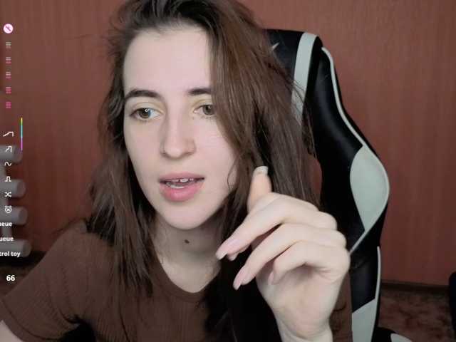 Valeritiiio live cam on BongaCams