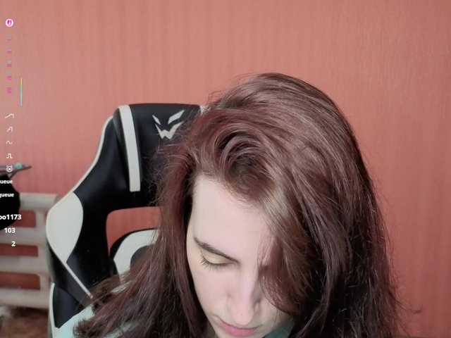 Valeritiiio live cam on BongaCams