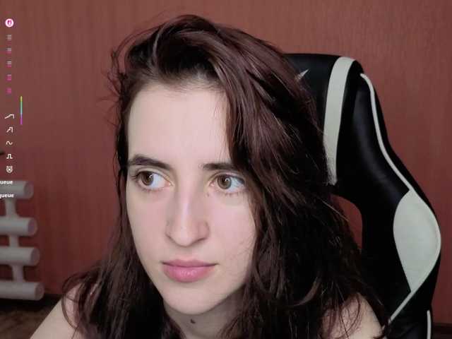 Valeritiiio live cam on BongaCams
