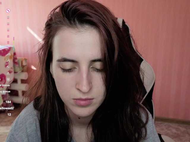 Valeritiiio live cam on BongaCams