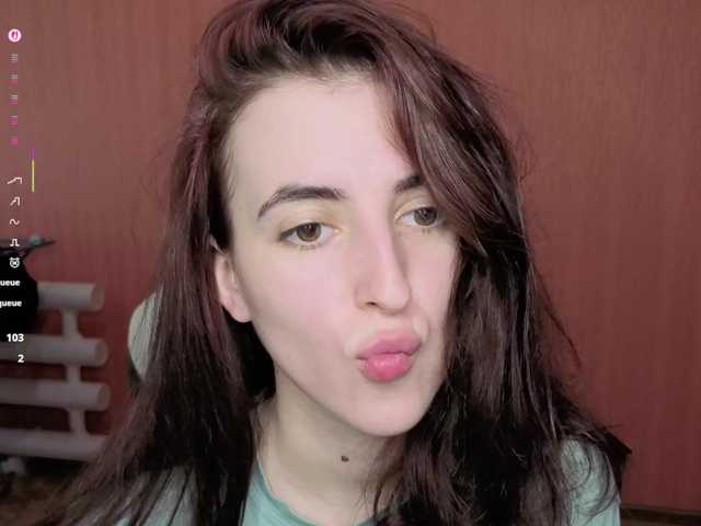 Valeritiiio live cam on BongaCams