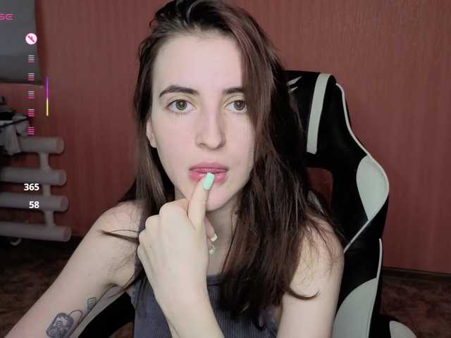 Valeritiiio live cam on BongaCams