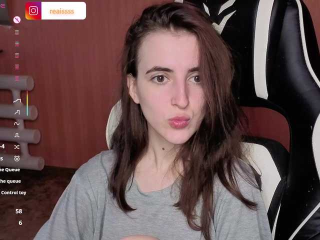 Valeritiiio live cam on BongaCams