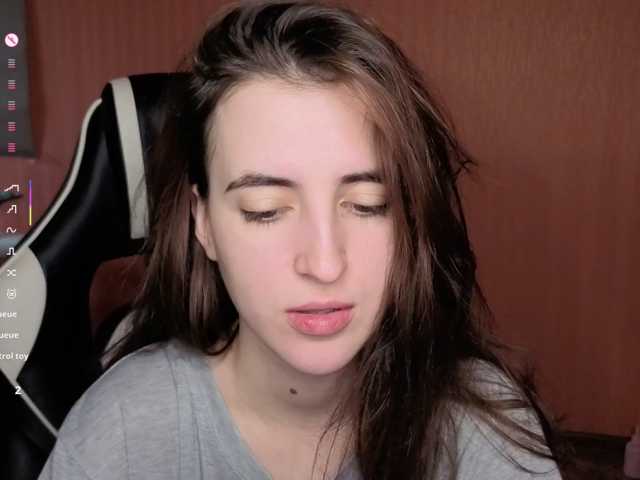 Valeritiiio, en directo ahora en BongaCams