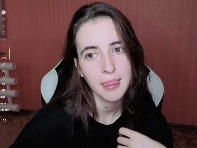 Valeritiiio live cam on BongaCams