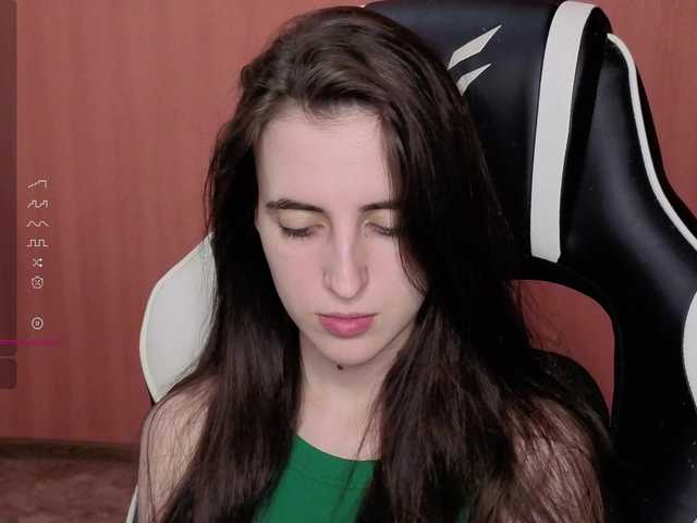 Valeritiiio's BongaCams show and profile