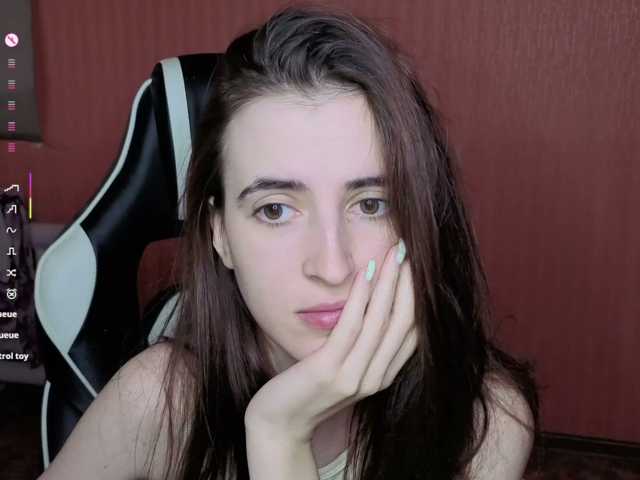Valeritiiio live cam on BongaCams