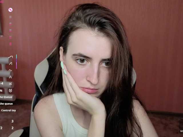 Valeritiio live cam preview