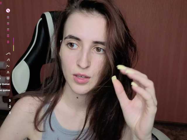 Valeritiio live cam on BongaCams