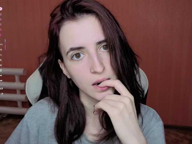 Valeritiiio live cam on BongaCams